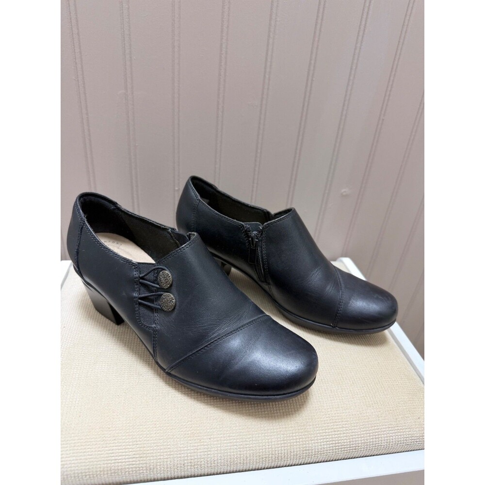 Clarks Shoes Women 7.5M Black Leather Shootie Casual Side Zip Block Heel - Picture 9 of 9
